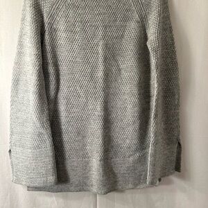 LOFT Women’s Gray Sweater, Size XS